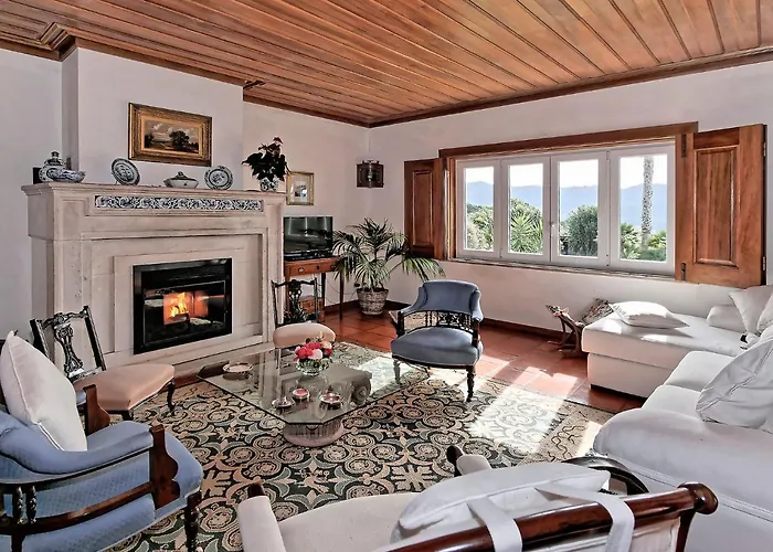 Casa Da Mina Sintra بيت للعطل