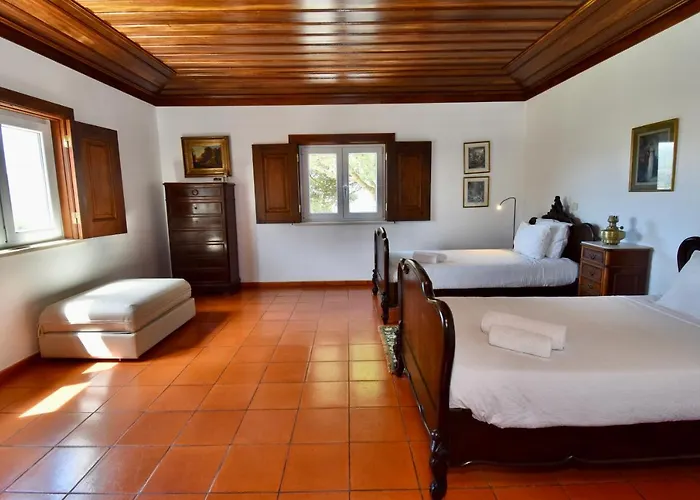 Casa Da Mina Sintra بيت للعطل Nafarros